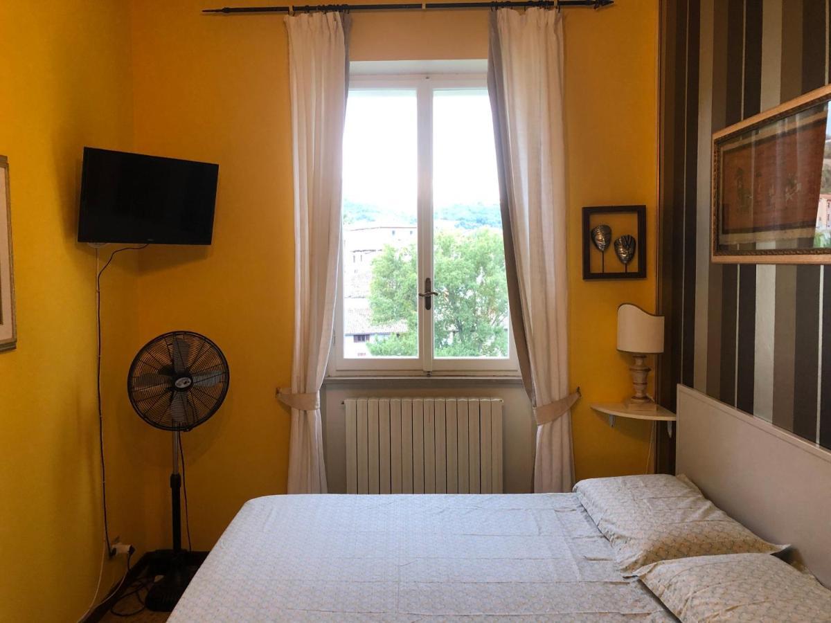 La Finestra Sul Fiume Bed and Breakfast Fossombrone Exterior foto